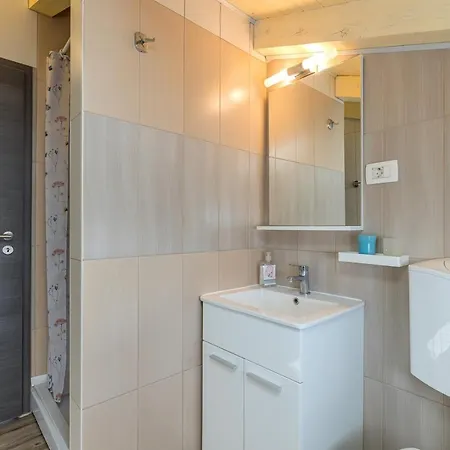 Casa Monshego Pensjonat Rovinj