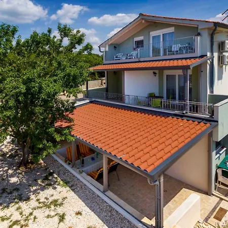 Casa Monshego